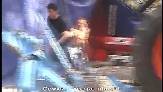 Büyük tepenin altında