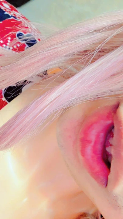 Kanalıma abone ol ve gel ve beni satın al