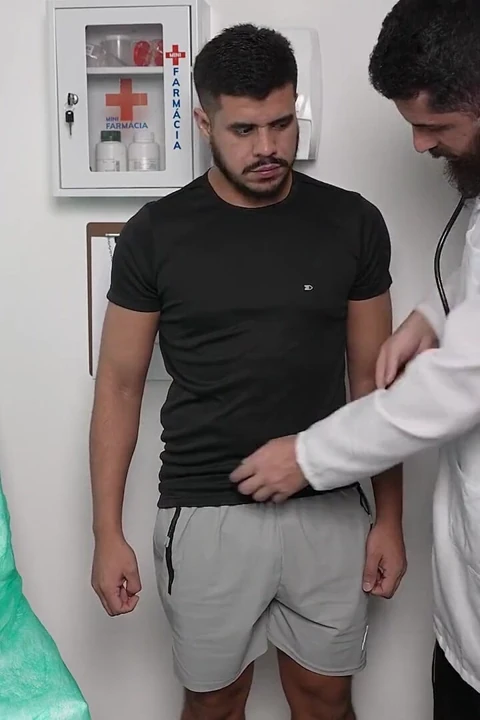Fiziksel muayene tamirci çok boşalıyor