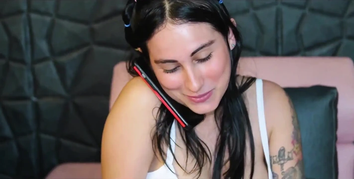 I Masturbate with My Birthday Present (25cm Cock Destroys My Anus)