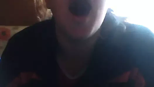 otvarq jadno usti4ka za kura mi