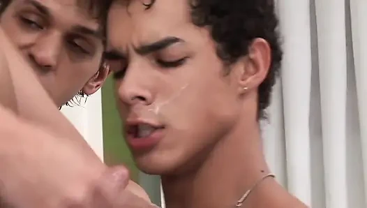 Eşcinsellerin fantastik krallığı - sahne #02