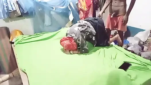 Hot desi Chut ki chudai with romantic padosi bhabhi