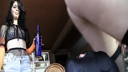 Sigara içen esmerler yumruk ve ayak baskın sızdıran yarak