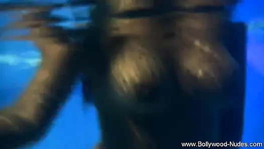 temizle seni pis kız