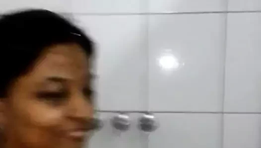 Gaberial ashruf yaramaz içinde the duş