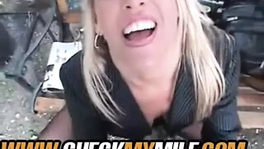 Orta yaşlı seksi kadınıma bak - siyah çoraplı karım