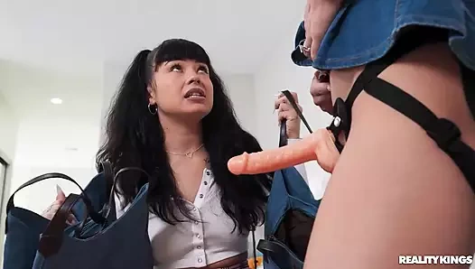 Bu benim çantam! Reality Kings