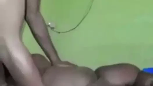 Büyük siyah Afrikalı anne 54kk