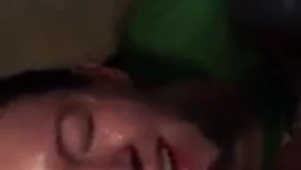 Tek gecelik bir ilişkiden eski bir video