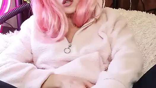 tatlı içinde pantyhose masturbates KEDİ