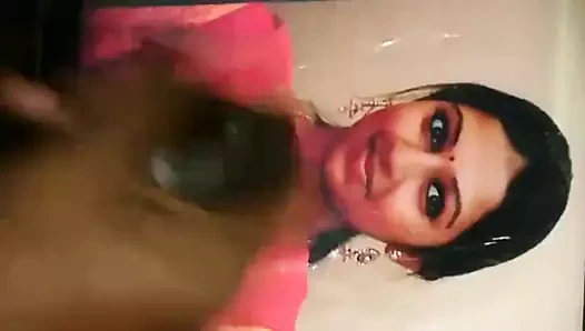 Lakshmi menon nadir boşalmak haraç sıcak sıçrama