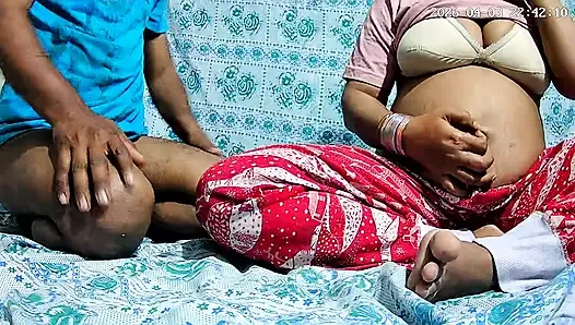 Hintli öğretmen ve öğrenci sınıfta seks yapıyor 29755