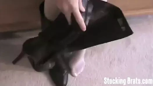 üç lezbiyen kızlar içinde çorap alma yaramaz