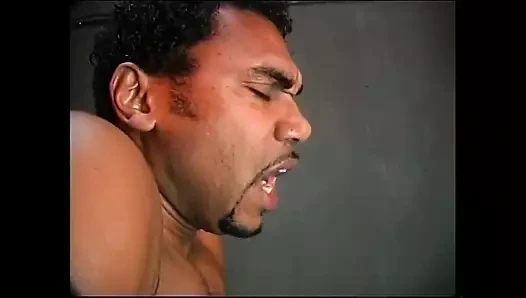 Alessandra Schiavo şehitlik villası filminde