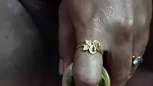 Bugün salatalık ile amımı siktim