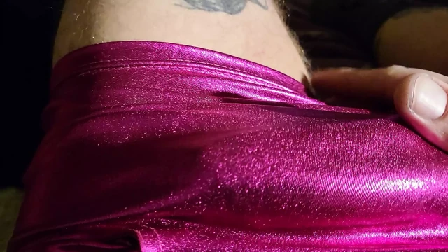 Сперма внутри кончаю в штаны из нижнего белья