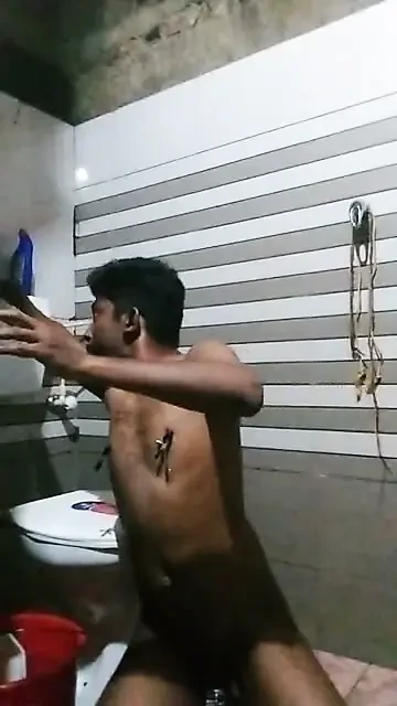 Müdür Shithin Kendi Kendini Sikiyor