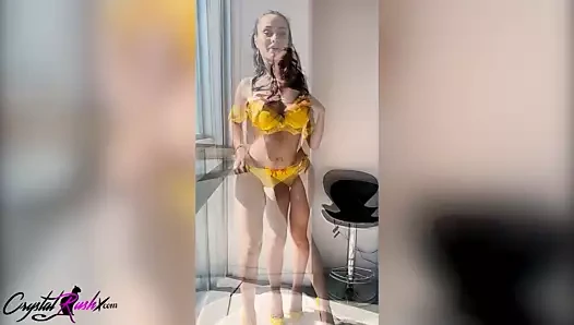 Minx cinsel iç çamaşırında sevgili ve getshard kaba seks heyecanlandırıyor