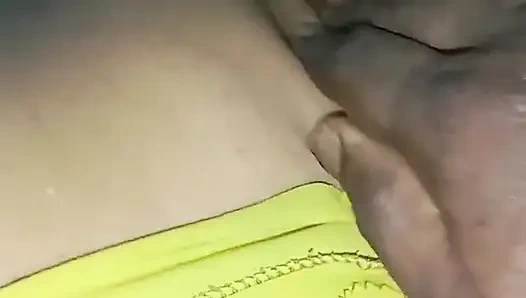 Üvey annemin vajinasından bal aldım.