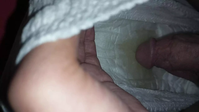 Писсинг в моем подгузнике