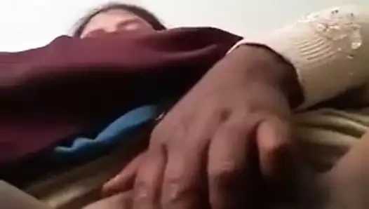 azgın desi yenge parmak kıllı ıslak KEDİ