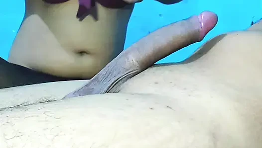 Hintli kadın üvey kız kardeş ilk kez chudai Hintli seks yapıyor