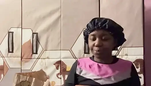 Yemek fetişi (wendy's mukbang) (yeme)