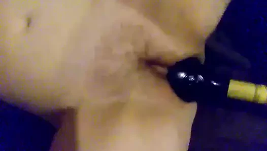 çiy damlası uzanmış