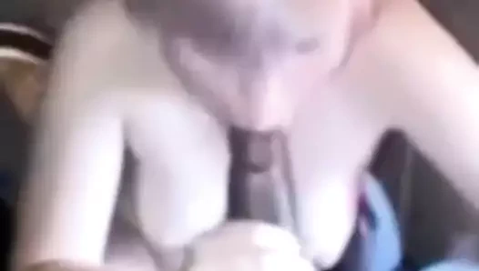 Evli kadın zenci adamı seviyor