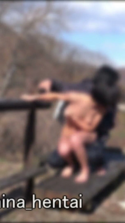 [Outdoor exposure] Because it is on a high ground, I was 💦 seen by the dump truck below. Please come to the fan site… | Clip 1