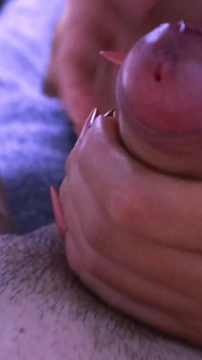 Benden sakso iste ve sert gidene kadar sikimi emmeye başla