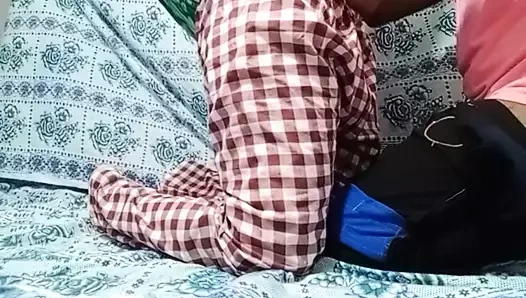 Hintli desi oğlan ve kız ormanda seks yapıyor 2865