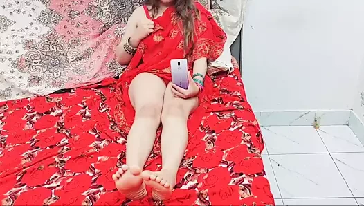 Punjabi karısı Mastürbasyon süre o olduğunu izlerken porno üzerinde ona mobile ile yüksek sesle inilti