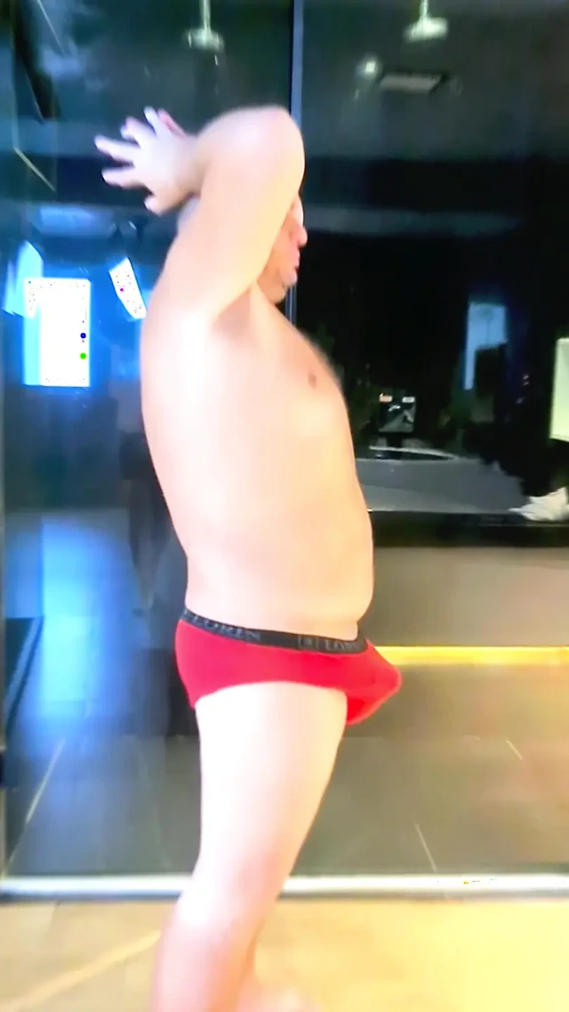 Özel banyo - ayı müfettişi rahatlıyor