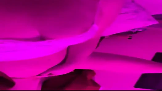 Bu amcık kimin? Benim ama istersen seninle paylaşabilir miyim?