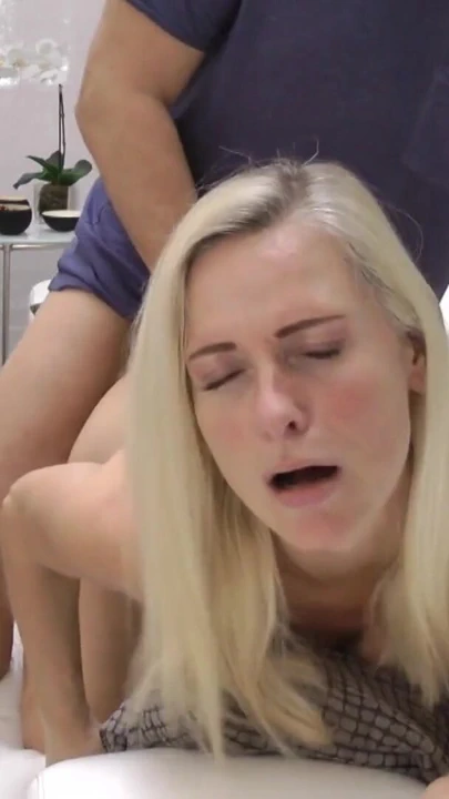 Amından götüne i Üç delikli kısrak | Klip 1