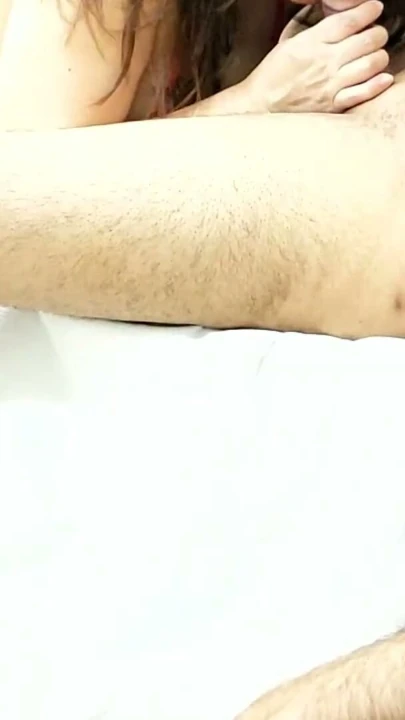 Sevgili üvey oğul yorgun olmalısın gel annenin önüne otur sana yarak emmeme izin ver sikini büyük göğüslerim arasında tut | Klip 1