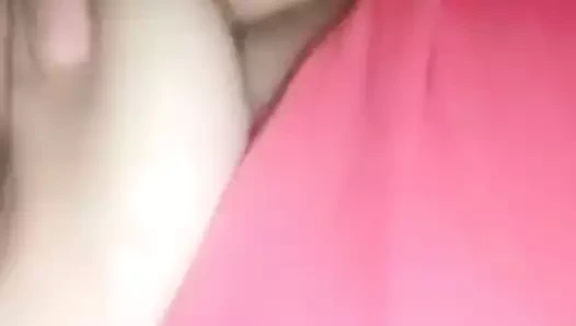 Büyük memeli latin kadının göğüsleri sürtüğün çalınan şantajı