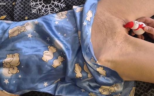Ateşli Minyon Orta Yaşlı Seksi Kadın. Sik Beni, Kardan Adam, Biraz Serinlemek Istiyorum.