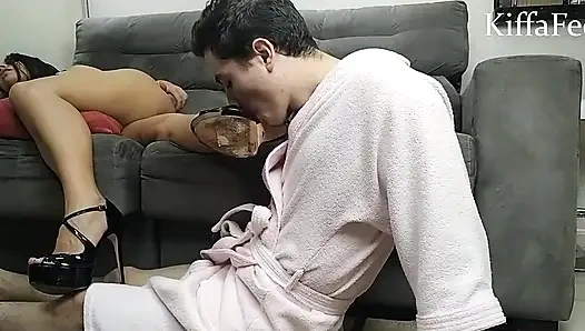 Tanrıça Kiffa iç çamaşırlı