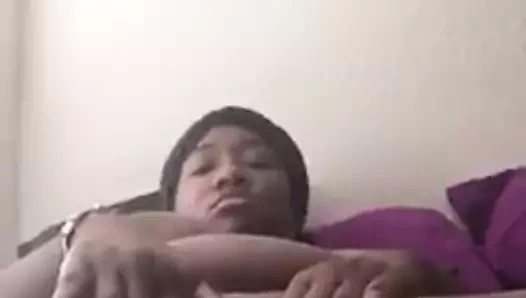 Büyük boob abanoz bbw kedi oyun fışkırtma