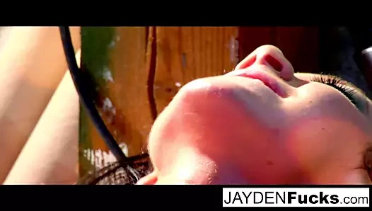 Jayden ve natasha bir çük üzerinde takım