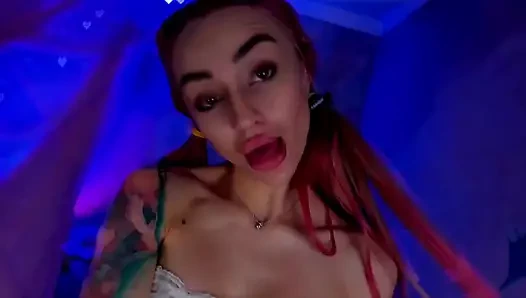 LickLizzy video