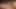 Azgın orta yaşlı seksi kadın damlayan kırmızı sularla derinden parmaklanıyor