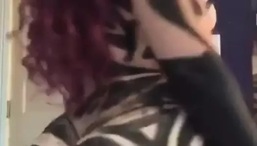 Bu kızın adı lütfen...