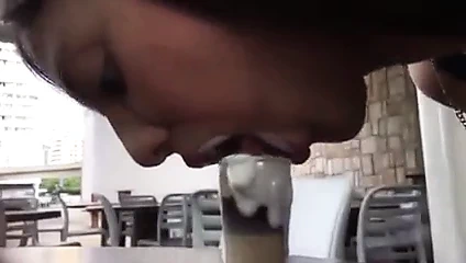 şehvetli oral seks simülasyonu