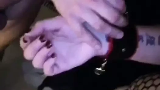 koca beni kelepçeliyor