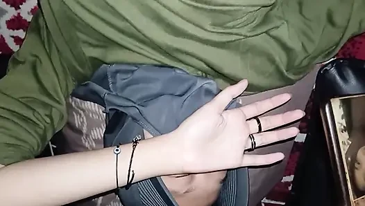 Sikimi bu dar amına sokmaya dayanamamamdan gerçekten istifa ettim