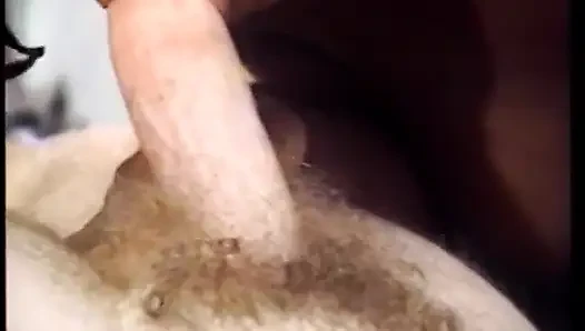 Siyah ve beyaz kombinasyonu asla bu kadar zevk verici değil